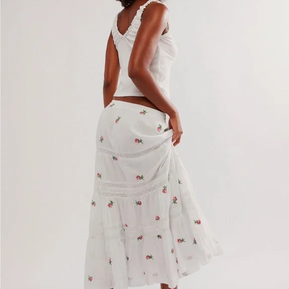 Free People Damson Madder Eden Floral Skirt Size 14 NWT - Picture 3 of 9